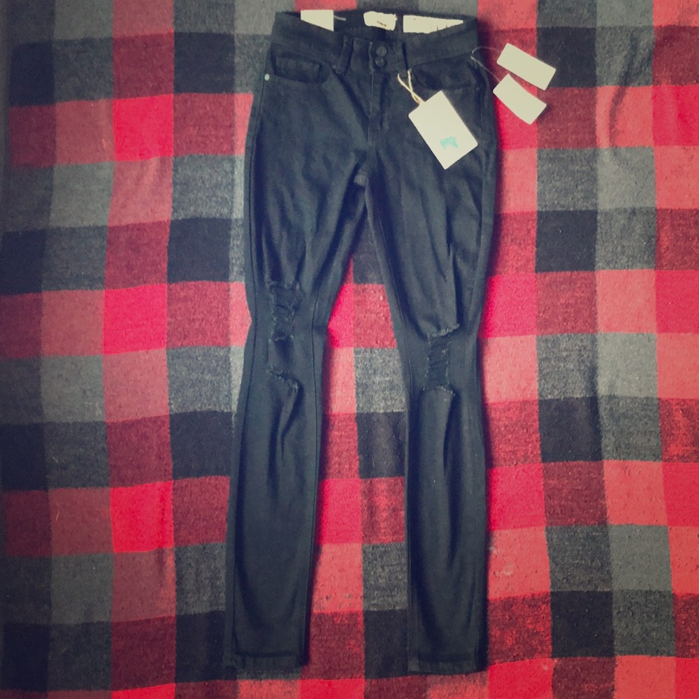 INDIGO-REIN Skinny Midrise Ankle Jeans